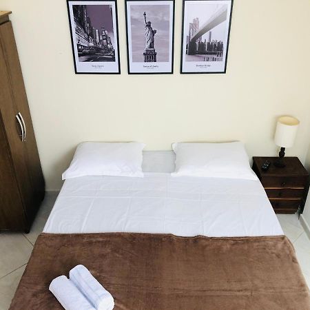 Apartamento Apto Compacto com Ar no centro de Raul Soares-MG Exterior foto