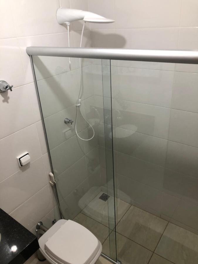 Apartamento Apto Compacto com Ar no centro de Raul Soares-MG Exterior foto
